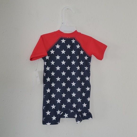 🆕️ Starting Out Sunblock Rash Guard Suit - Picture 2 of 7